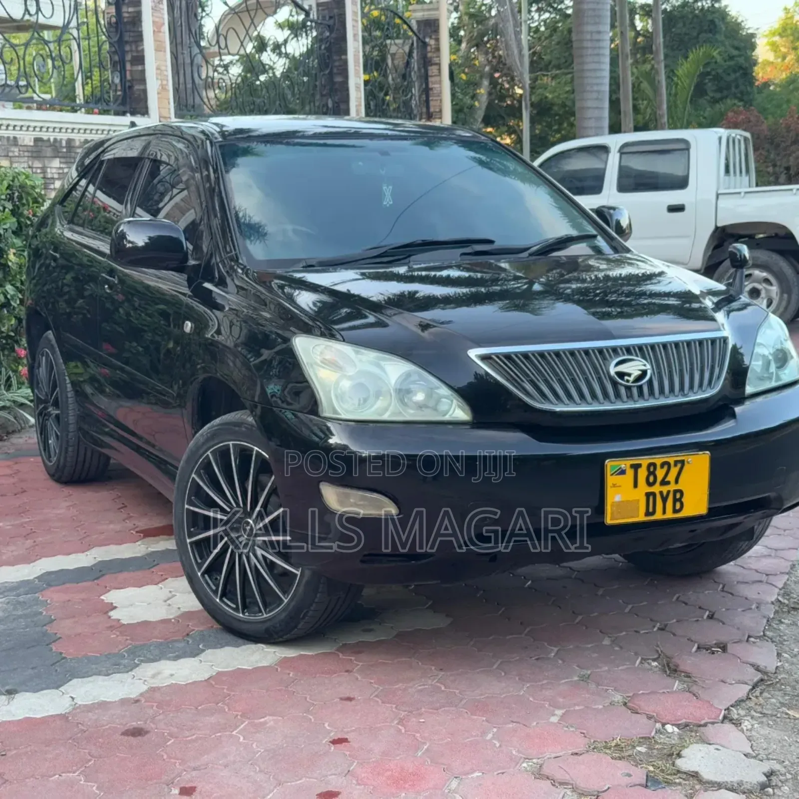 Toyota Harrier 2004 Black