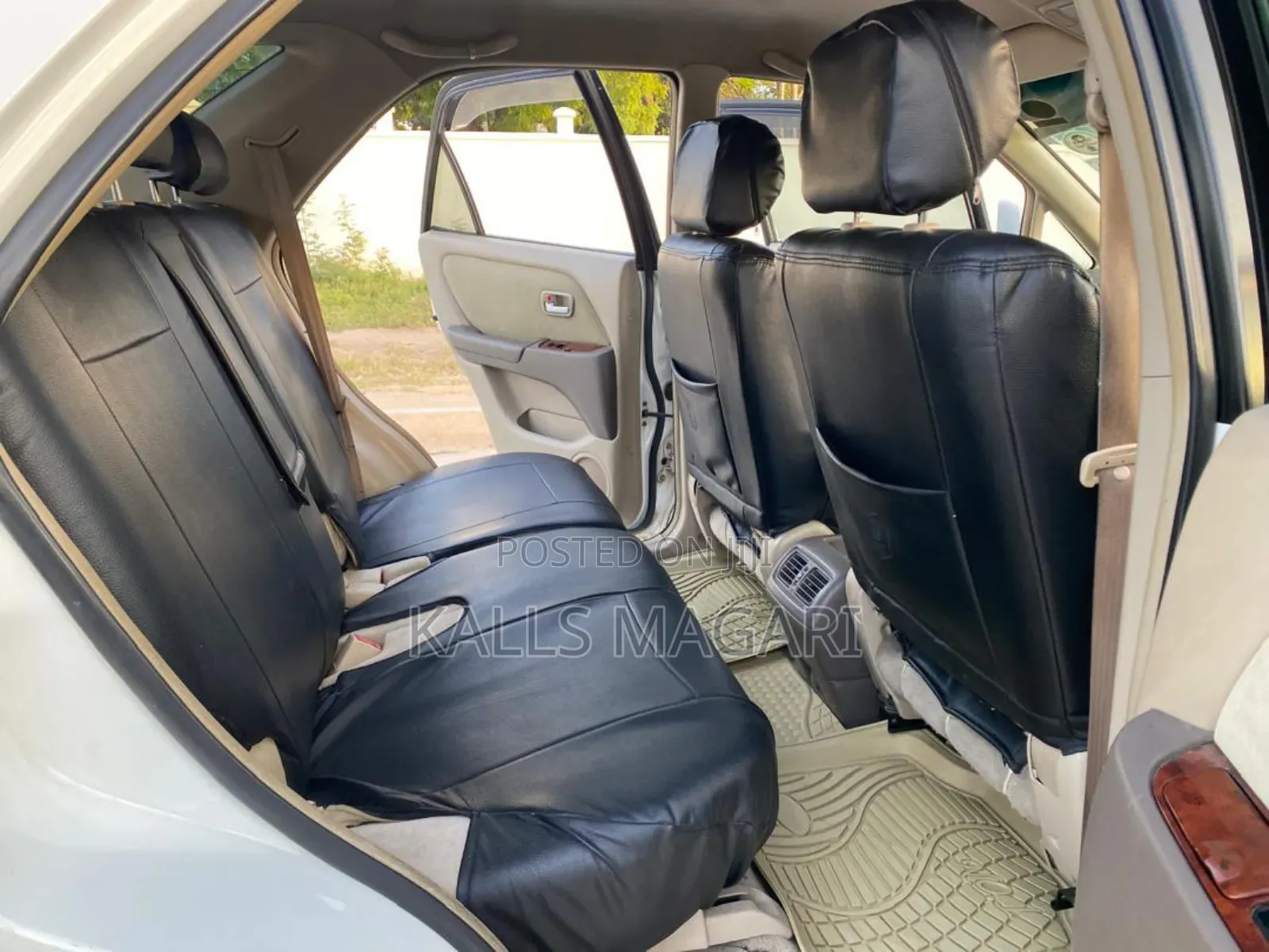 Toyota Harrier 2002 White