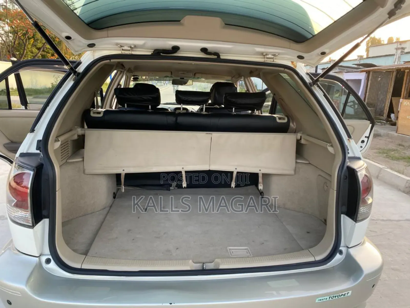 Toyota Harrier 2002 White