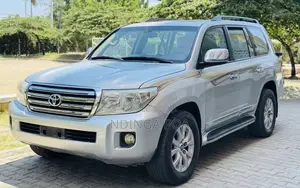 Toyota Land Cruiser 4.5 V8 GX-R 2012 Silver