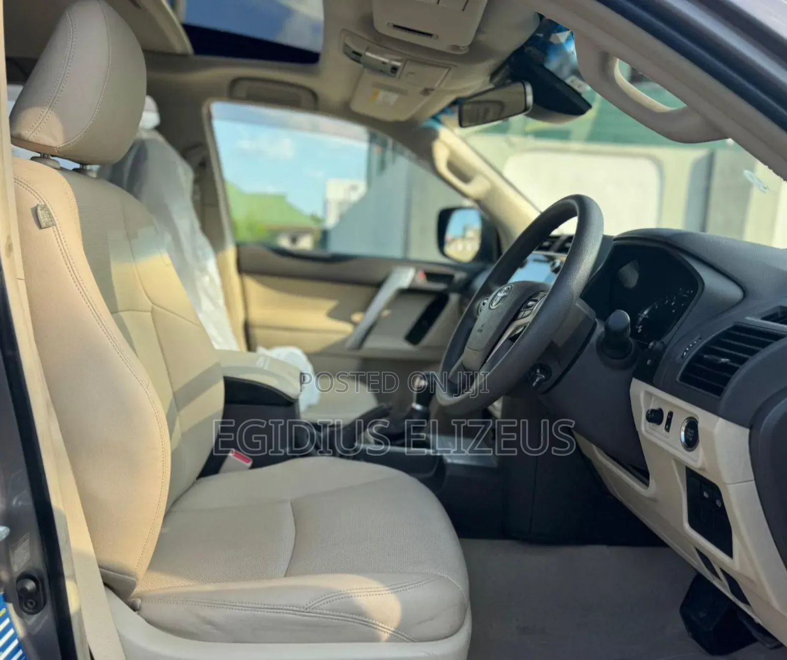 Toyota Land Cruiser Prado 2022 Gray