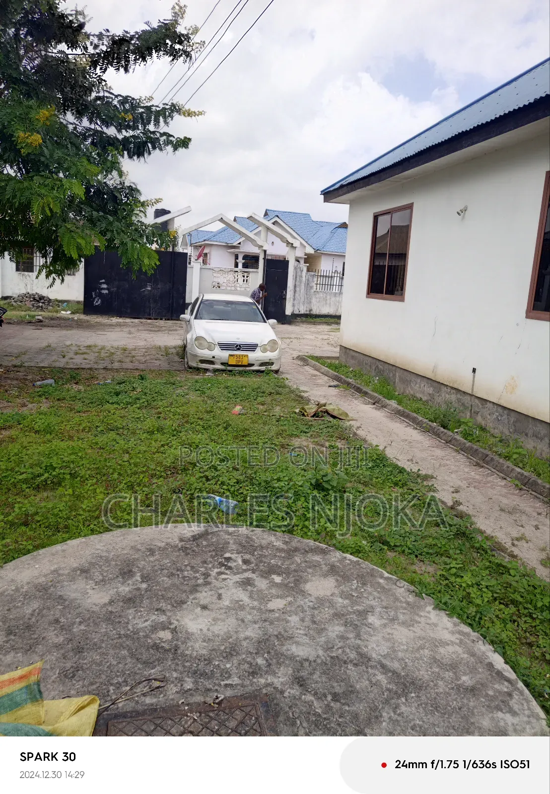 7bdrm Apartment in Tanzania Dare Salaam for sale