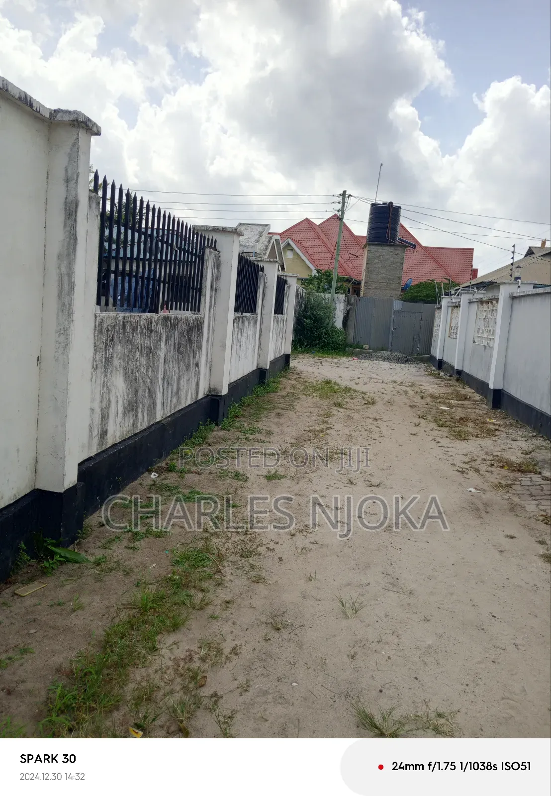 7bdrm Apartment in Tanzania Dare Salaam for sale