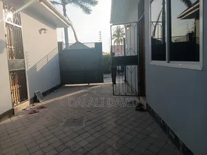 1bdrm Shared Apartment in Mabatini, Kijitonyama for rent