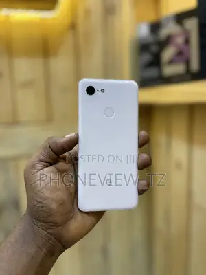 Photo - Google Pixel 3 64 GB White