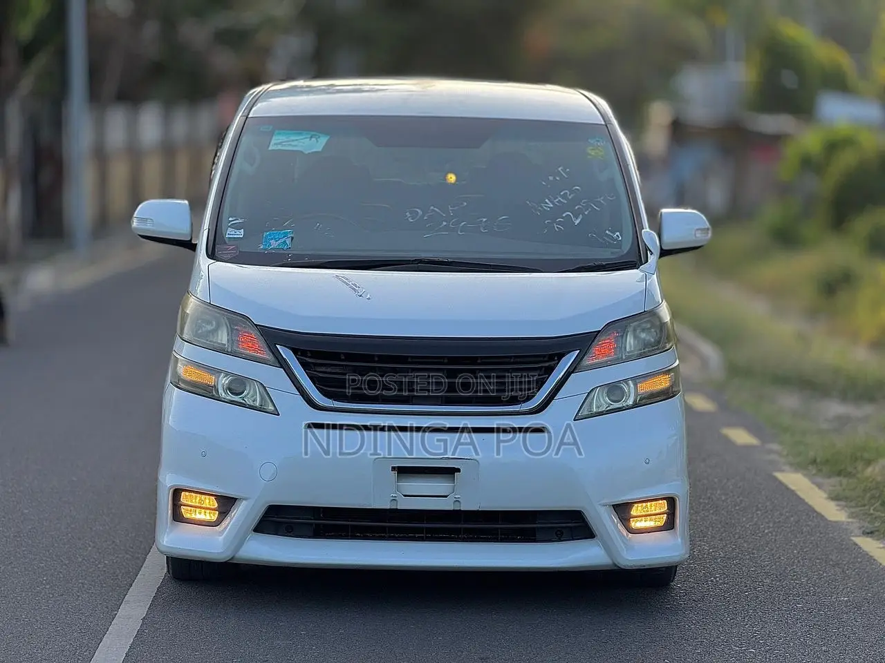 Toyota Alphard 2.4 Petrol AWD 2008 White