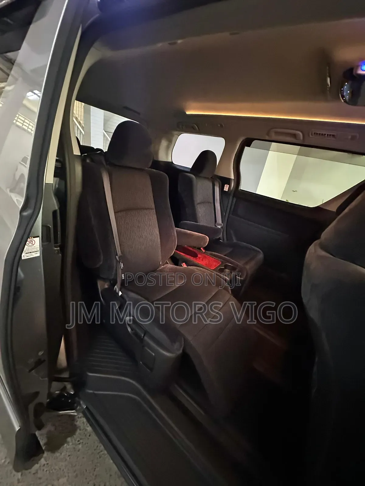 Toyota Alphard 2010 Gray