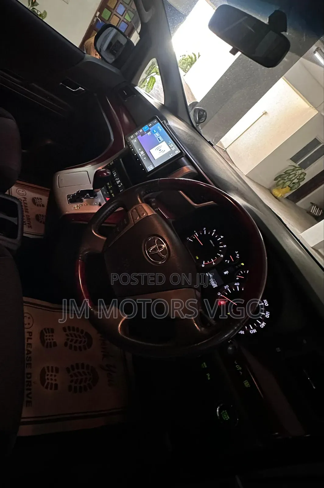 Toyota Alphard 2010 Gray