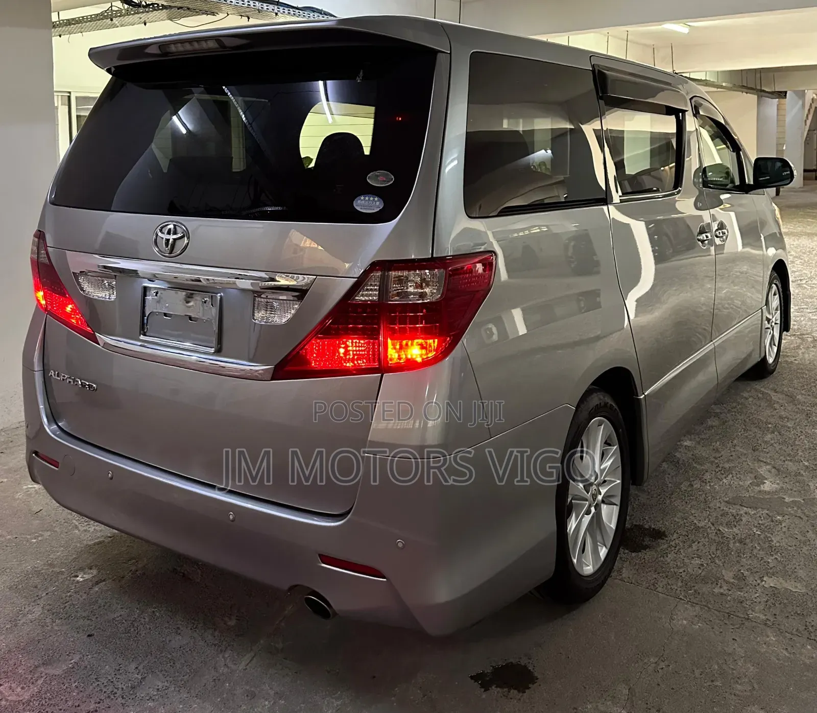 Toyota Alphard 2010 Gray