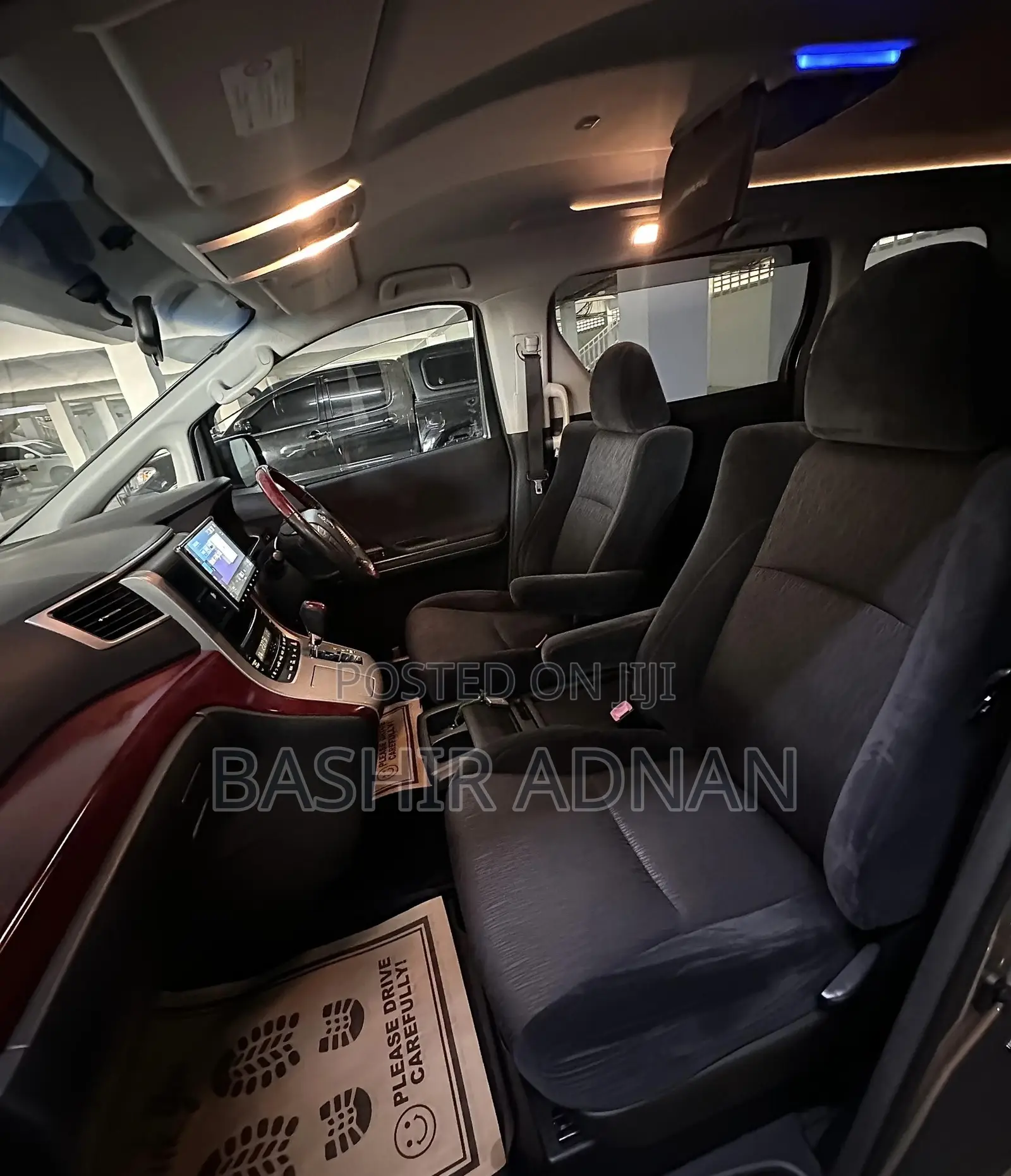 Toyota Alphard 2.4 Petrol FWD 2009 Silver