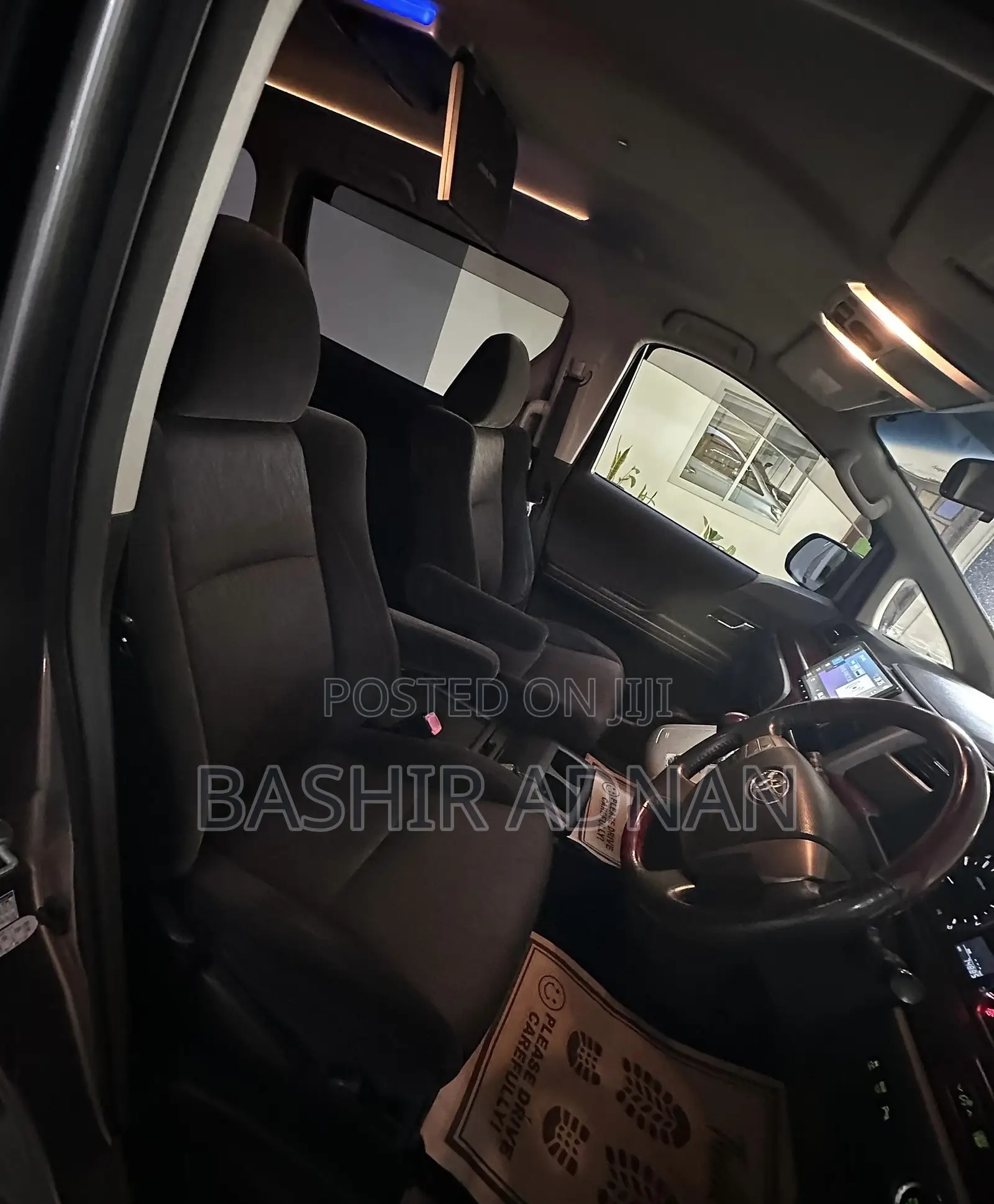 Toyota Alphard 2.4 Petrol FWD 2009 Silver