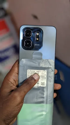 Photo - New Infinix Hot 50i 256 GB Black