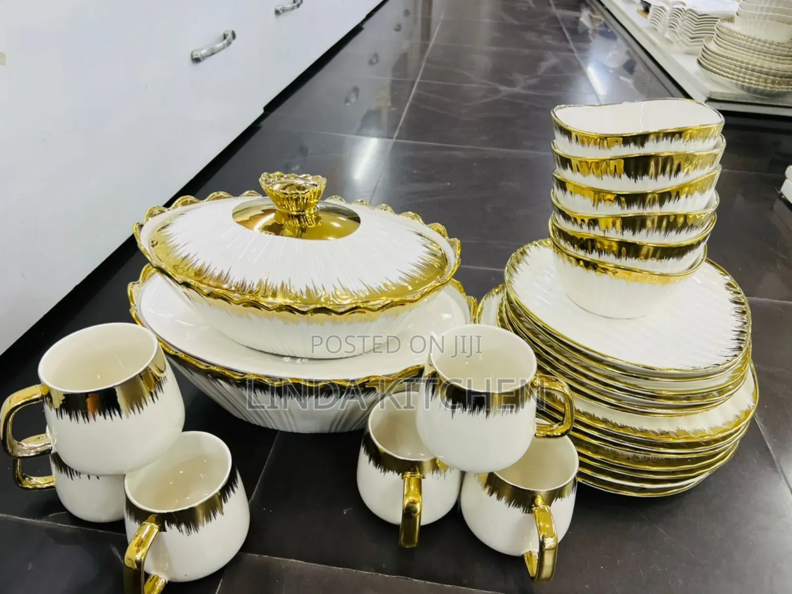 Dinner Set (Egg Gold Set) 28pcs