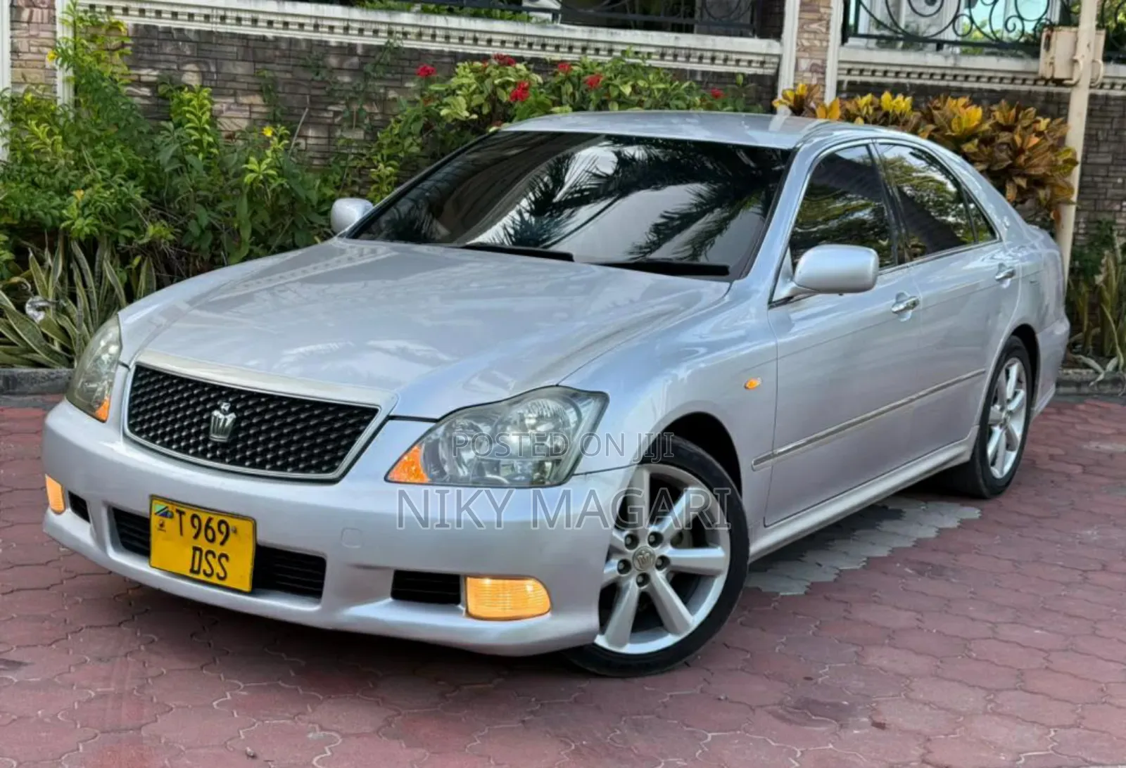 Toyota Crown 2008 Silver