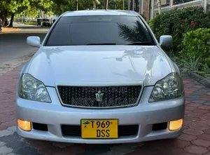 Toyota Crown 2008 Silver