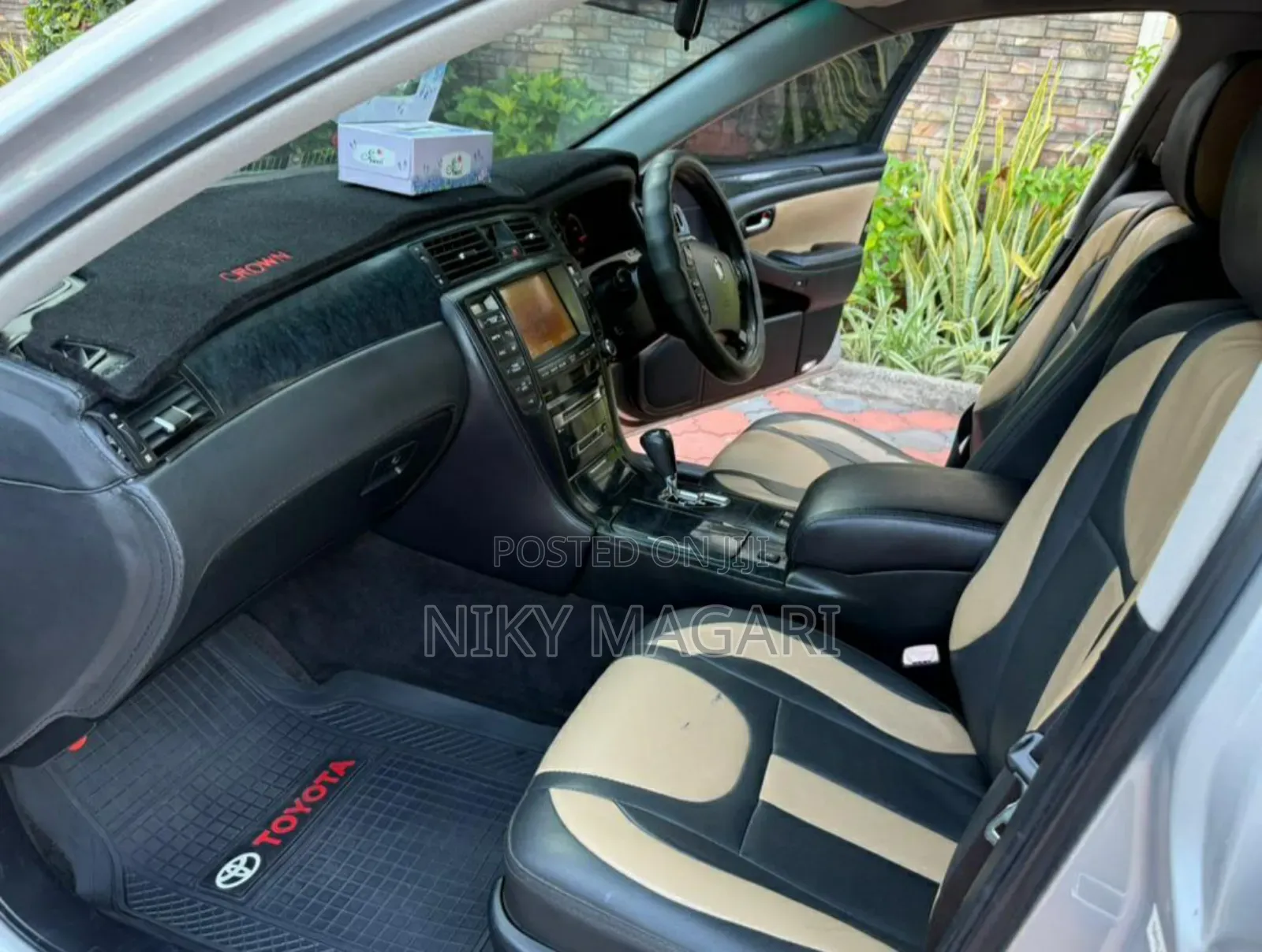 Toyota Crown 2008 Silver