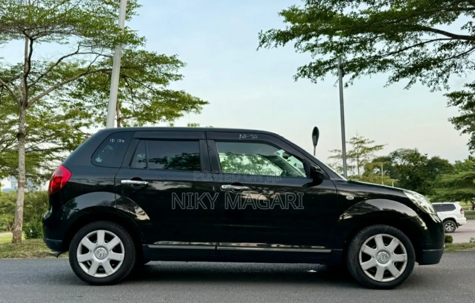 Mazda Verisa 2009 Black