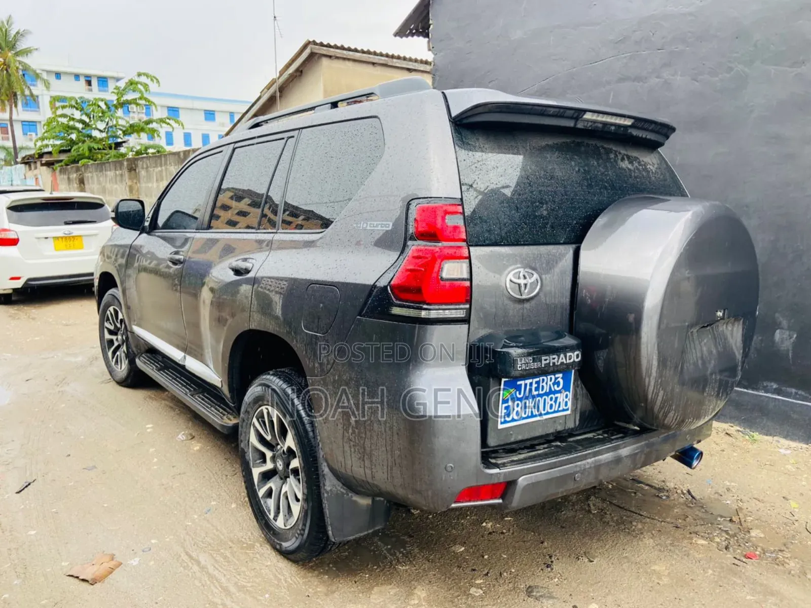 Toyota Land Cruiser Prado 2.8 D-4D 2015 Black