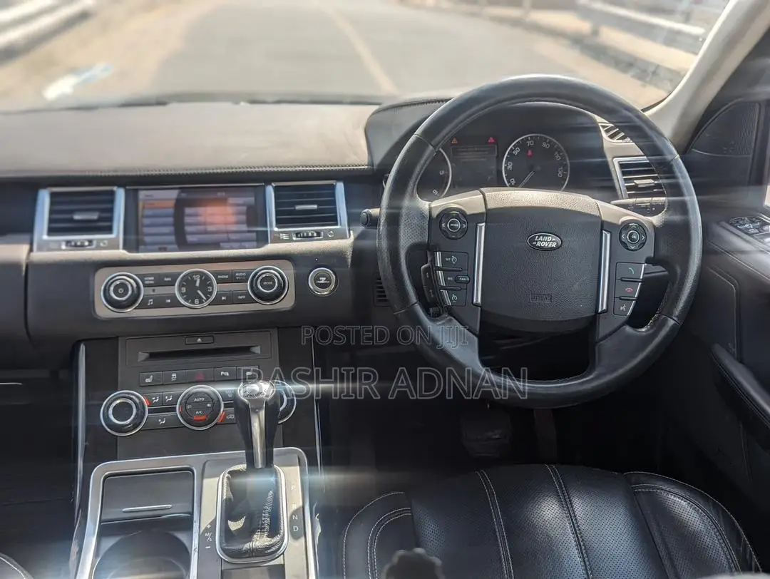 Land Rover Range Rover Sport 2010 Black