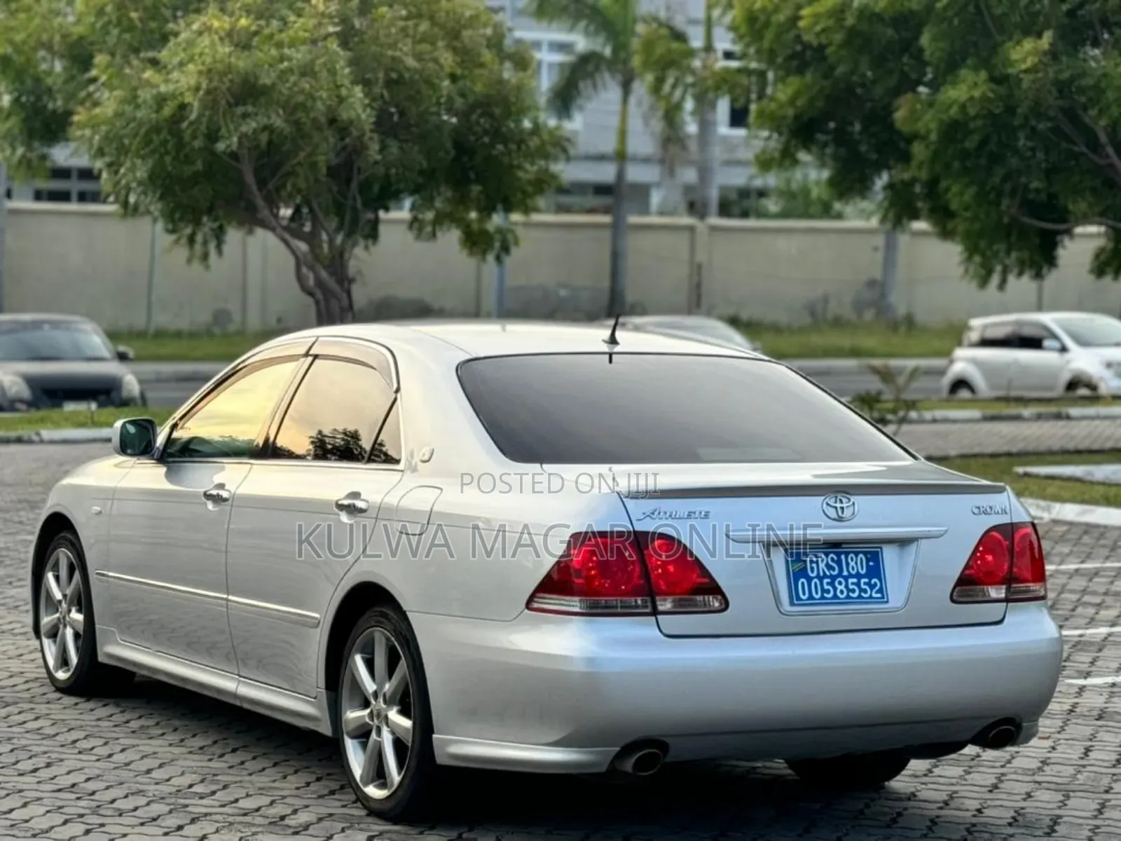 Toyota Crown 2006 Silver