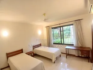Furnished 3bdrm Villa in Oyster Bay for rent