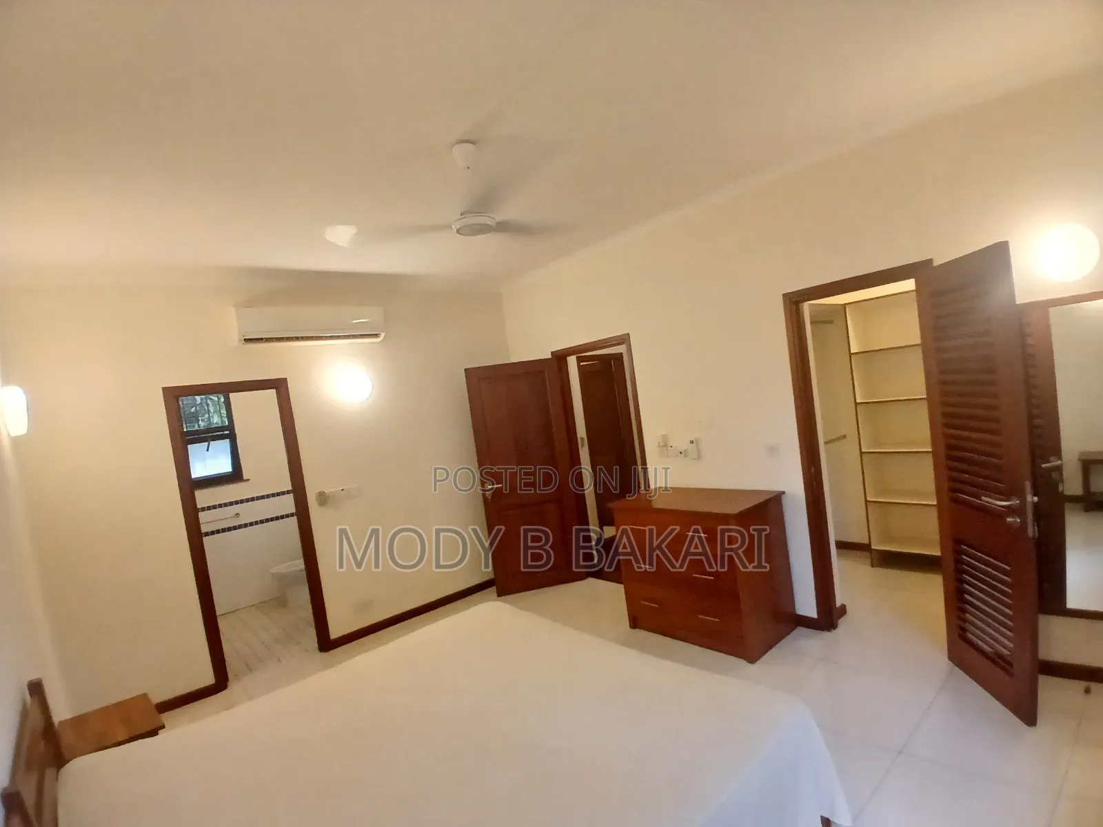 Furnished 3bdrm Villa in Oyster Bay for rent