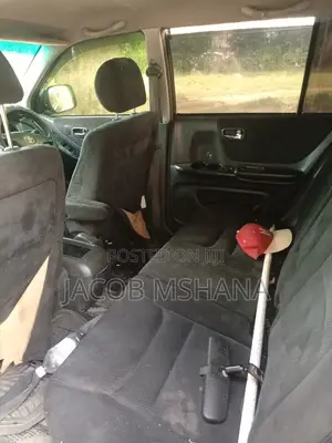 Toyota Kluger 2002 Black