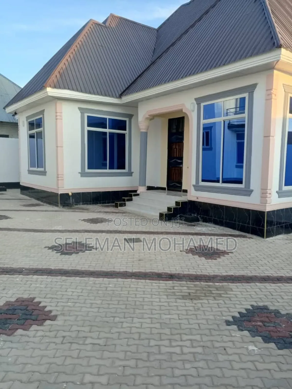 Furnished 6bdrm House in Biriani Real Estate, Chamazi for sale