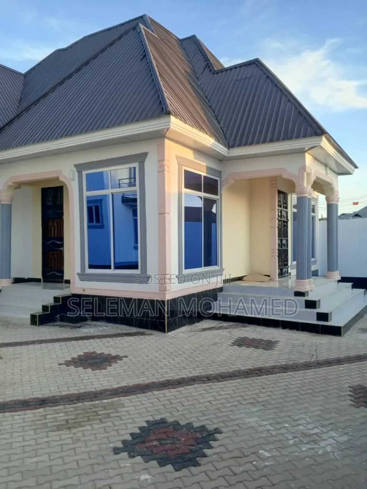 Furnished 6bdrm House in Biriani Real Estate, Chamazi for sale