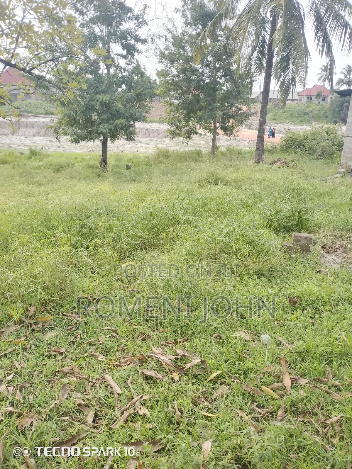 Eneo Sqmita 200 Linauzwa Milioni 3.4 Ukonga Bombambili.