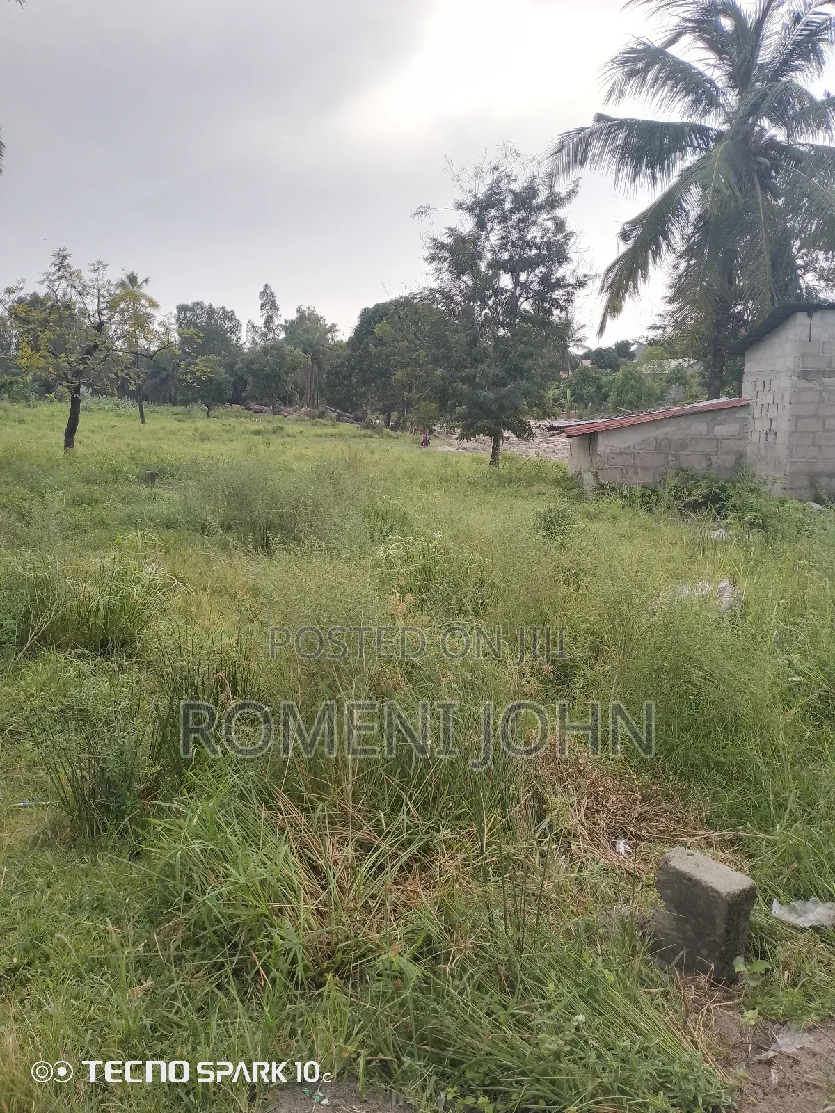 Eneo Sqmita 200 Linauzwa Milioni 3.3 Ukonga Bombambili.