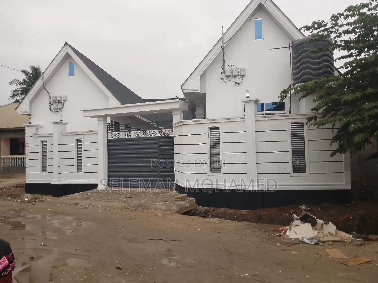 Furnished 8bdrm House in Biriani Real Estate, Charambe for sale