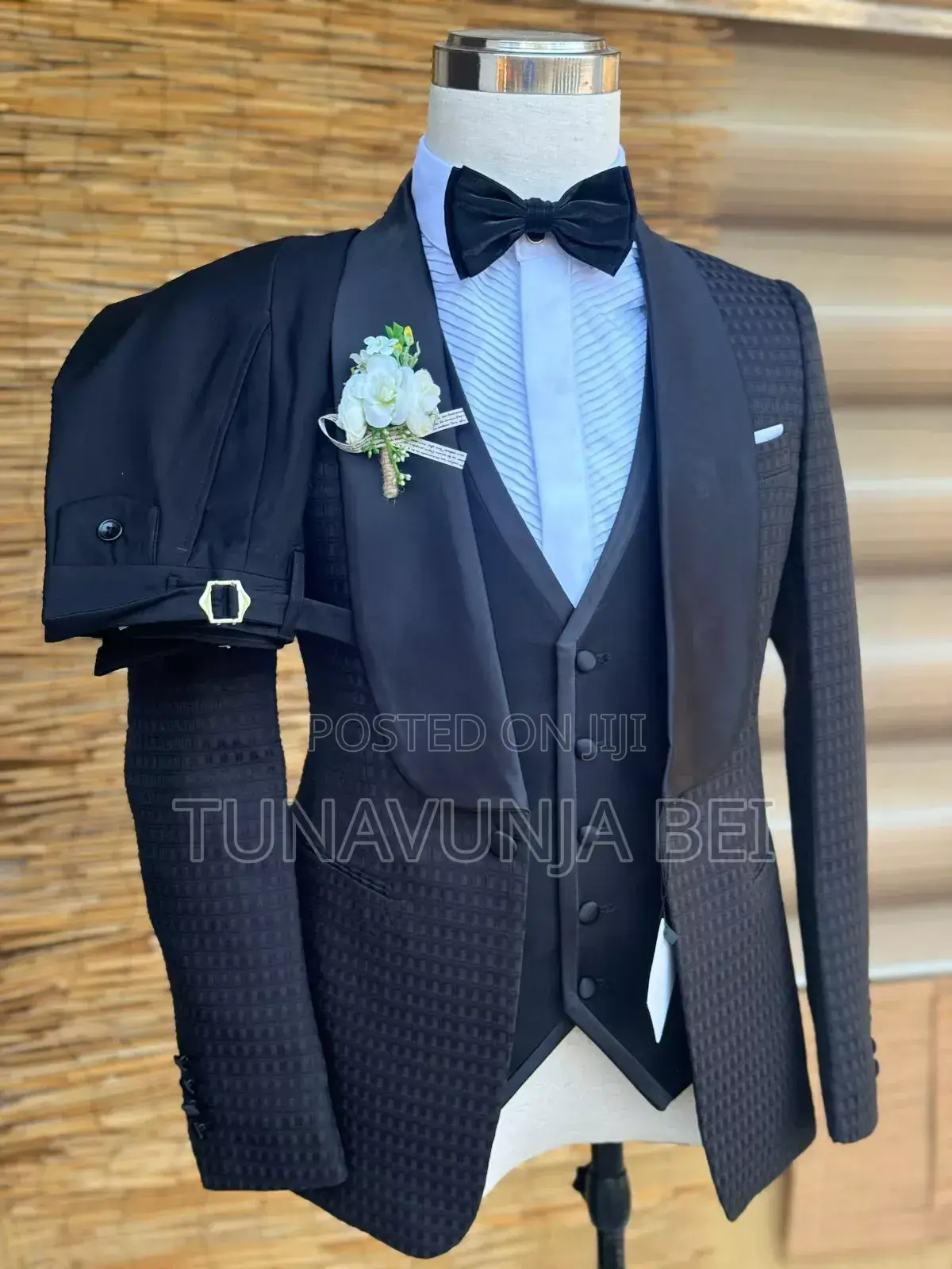 Suit Nzuri Bei Nzuri