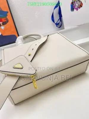 PRADA Handbaag