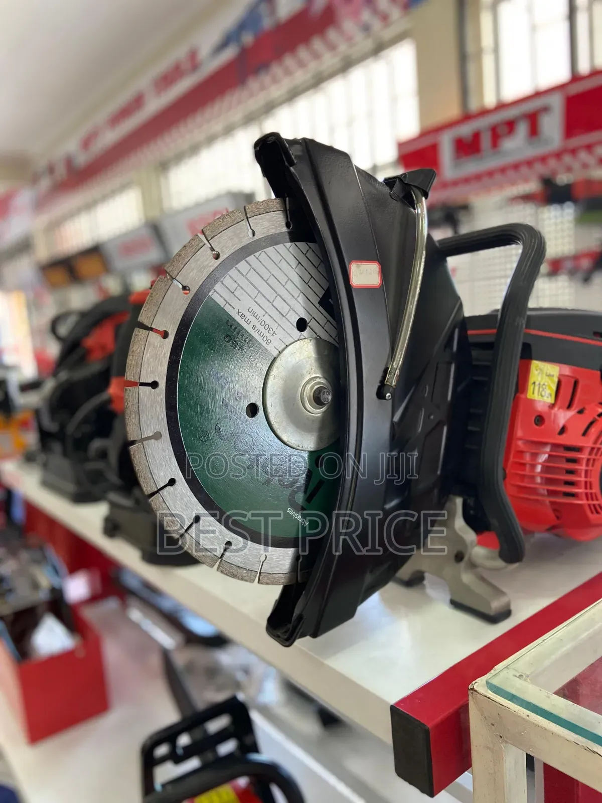 Yato Hand Gasoline Concrete Cutter