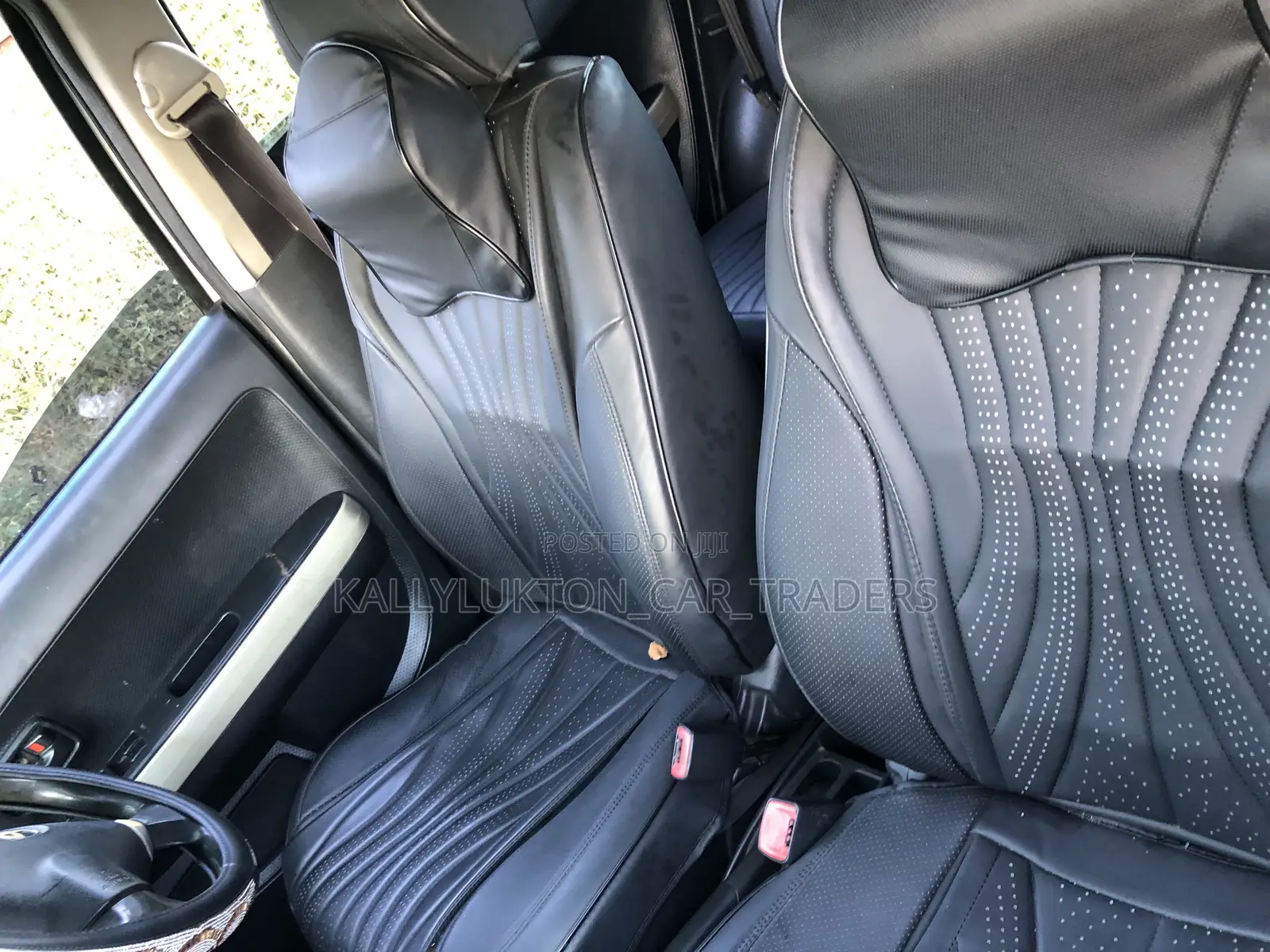 Toyota Land Cruiser 2005 Gray