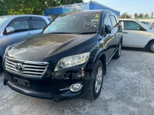 Toyota Vanguard 2010 Black