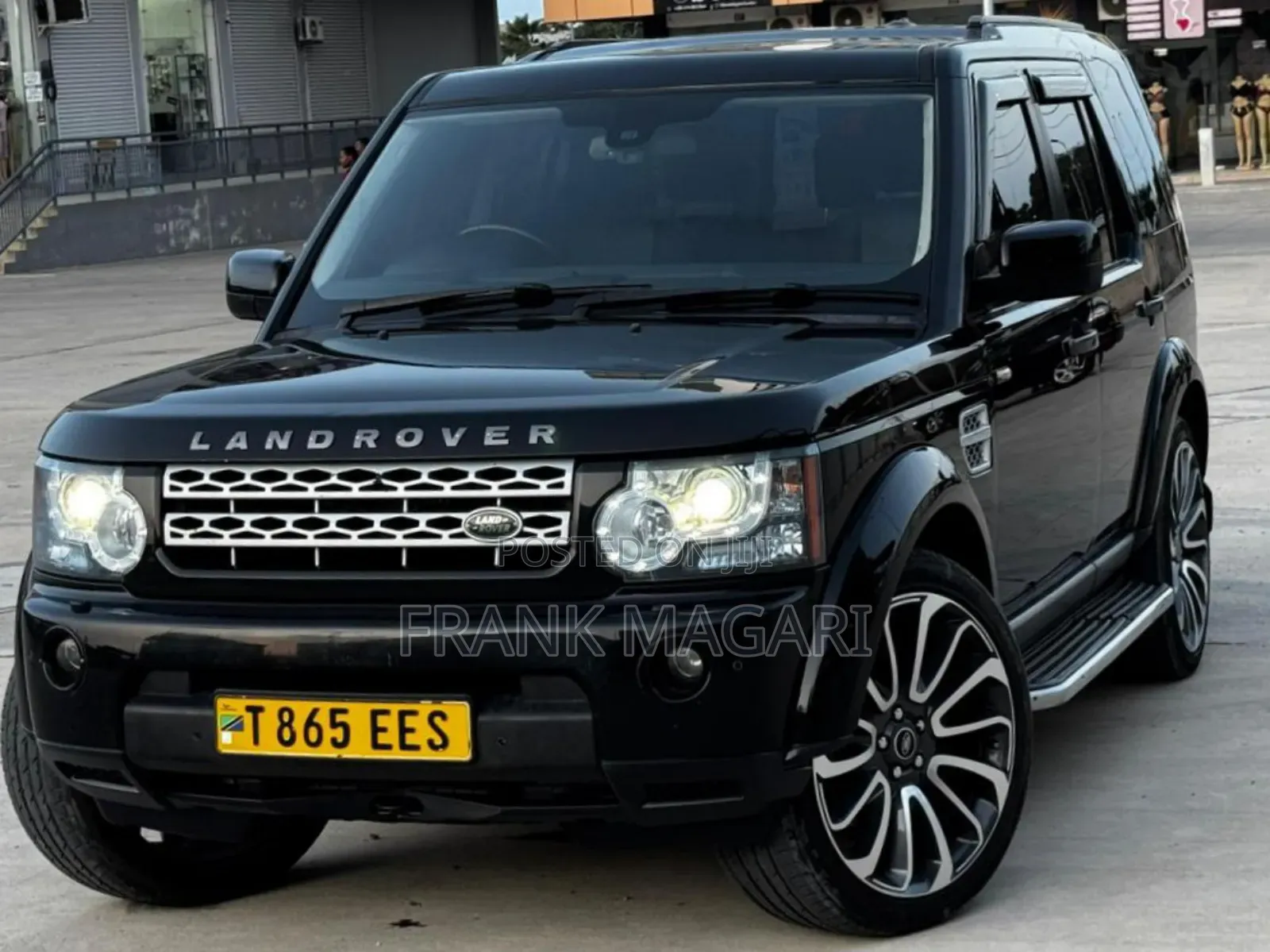 Land Rover Discovery 2011 Black