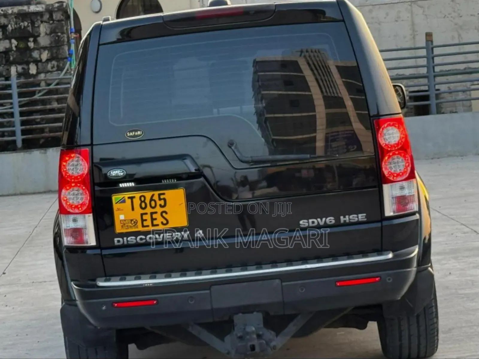Land Rover Discovery 2011 Black