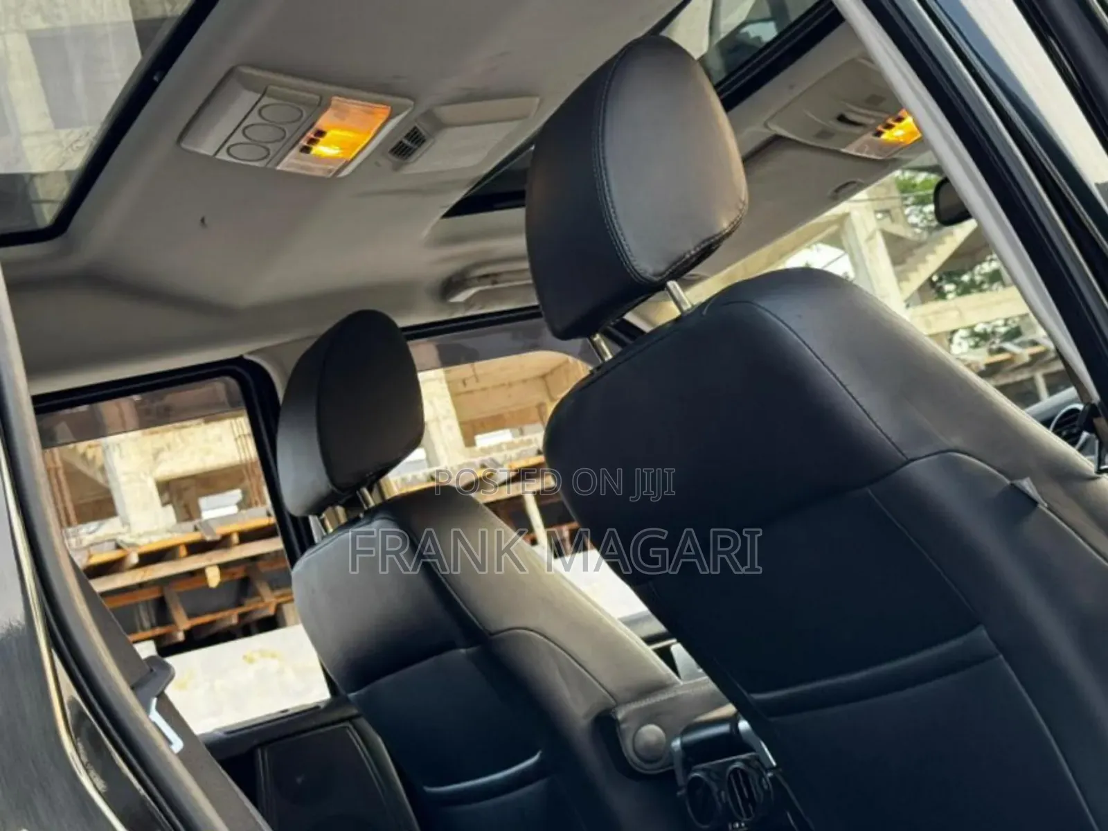 Land Rover Discovery 2011 Black