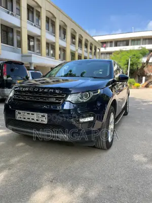 Land Rover Discovery Sport SE 2016 Blue