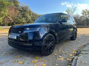 Land Rover Range Rover Vogue 2023 Black