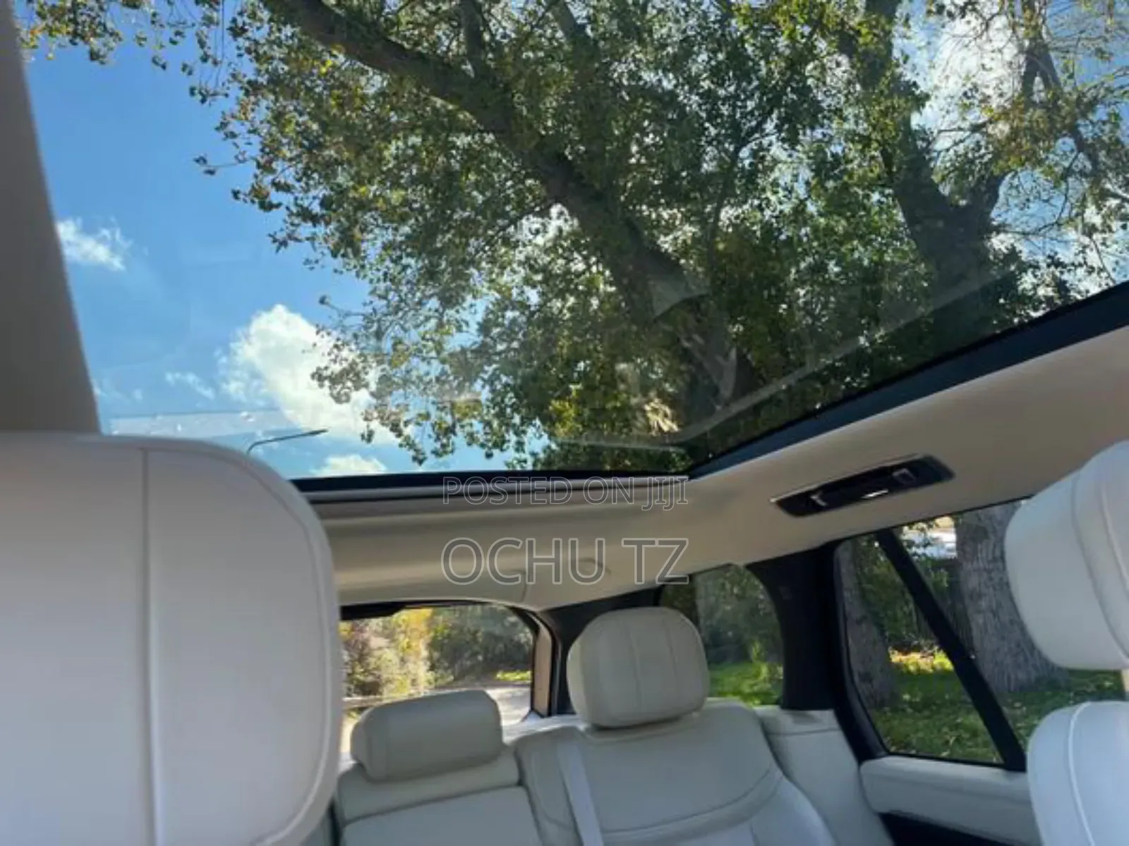 Land Rover Range Rover Vogue 2023 Black