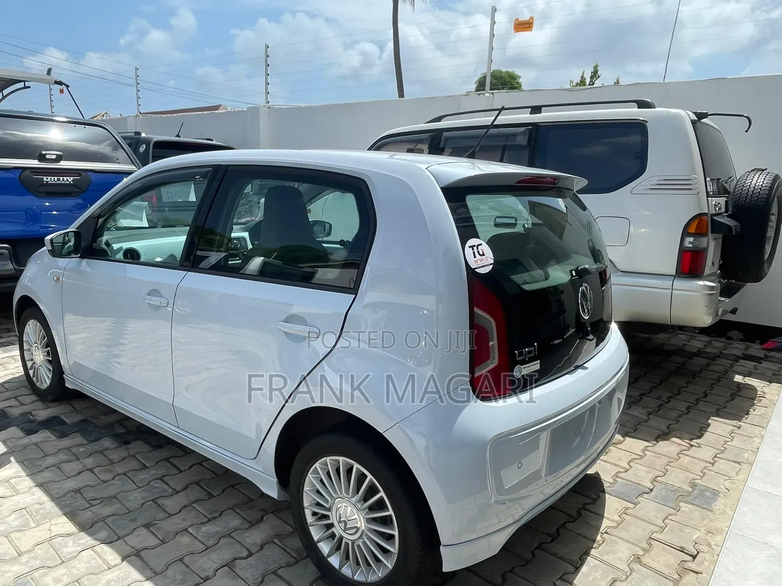 Volkswagen Up 2013 Blue