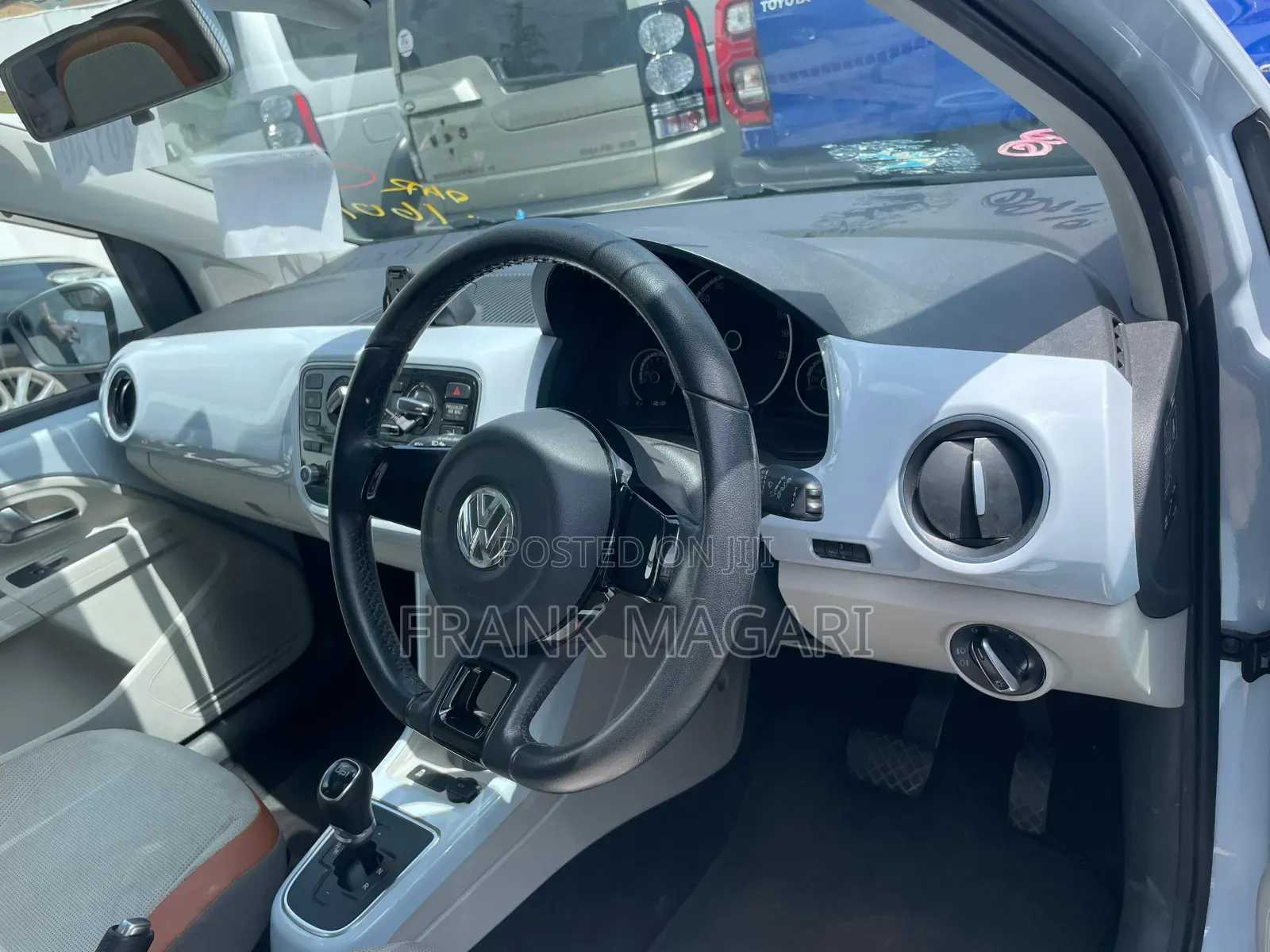 Volkswagen Up 2013 Blue