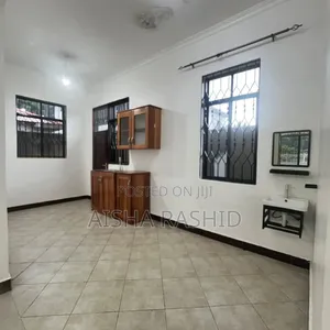 3bdrm House in Kinondoni for rent