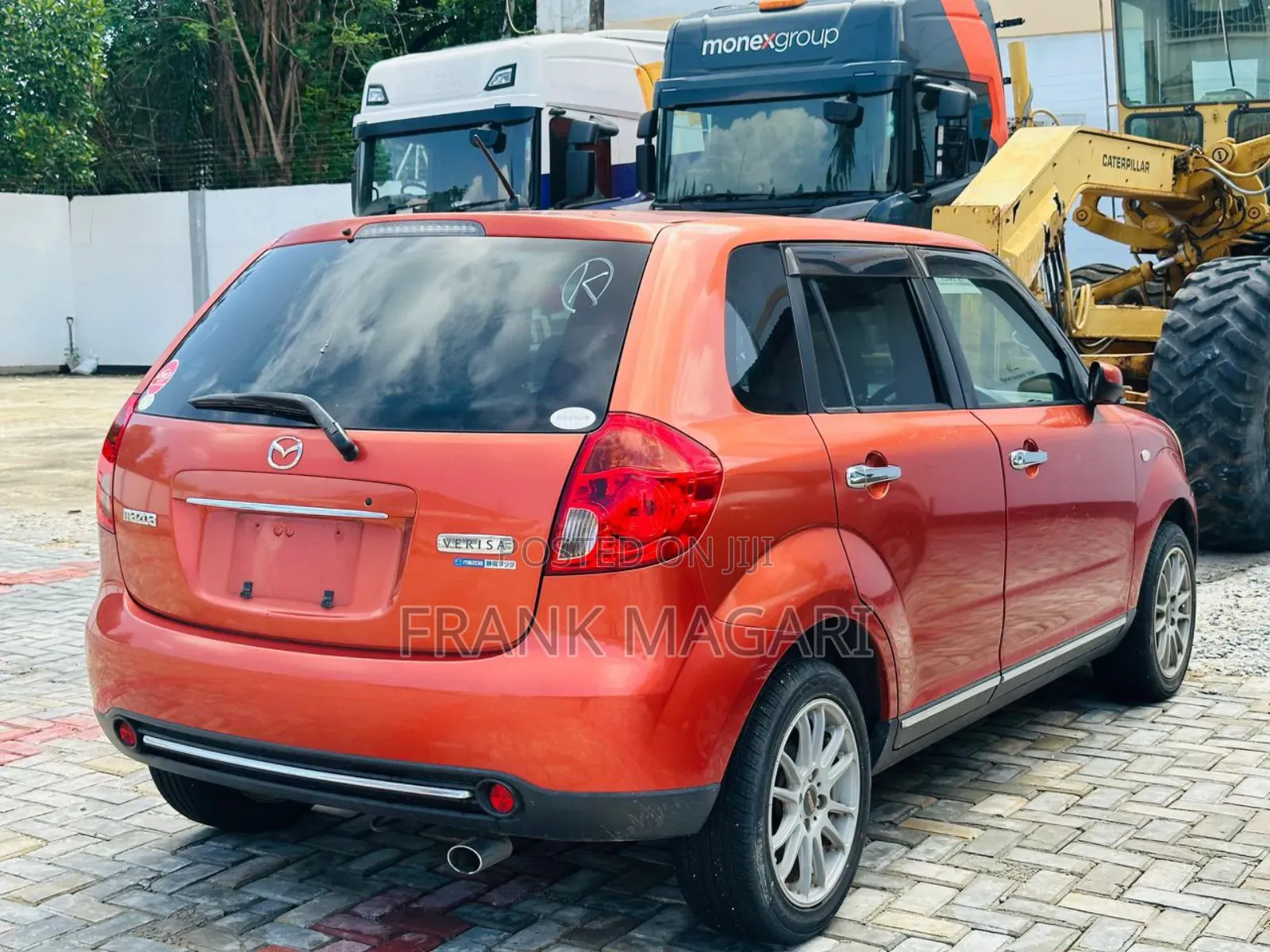 Mazda Verisa 2008 Orange