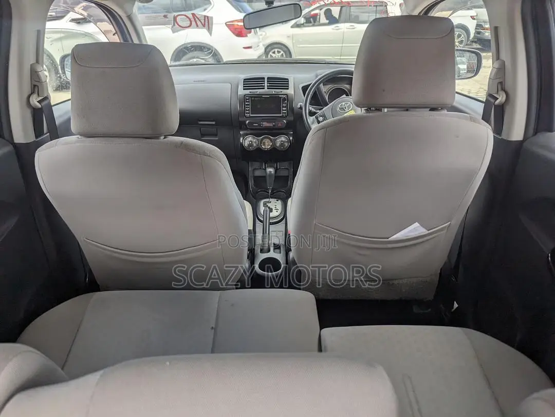 Toyota IST 2008 Brown