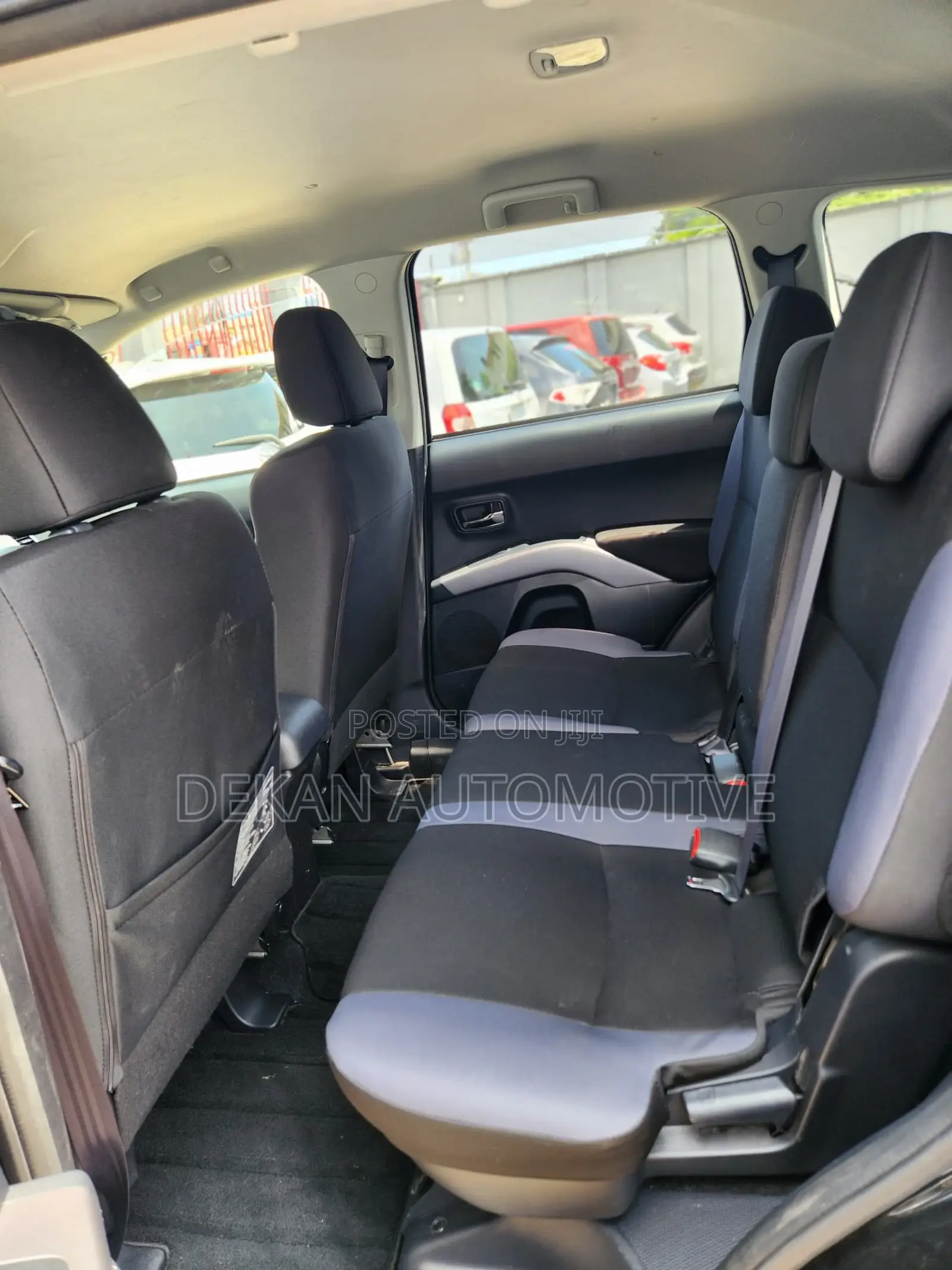 Mitsubishi Outlander SE 2010 Black