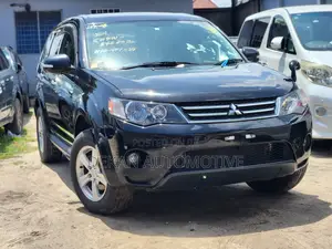 Mitsubishi Outlander SE 2010 Black